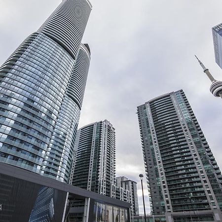 Royal Stays Condominiums - Upscale Downtown Suites Toronto Exterior foto